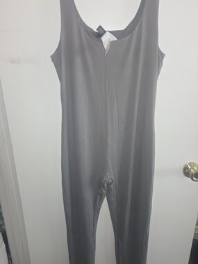 Forever 21 Gray Sleeveless Jumpsuit